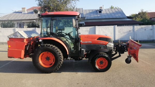 Kubota L 4240 Tractor ingust/viticol/fructifer/comunal/Narrow spaces tractor, TOP !!! - imagine 2