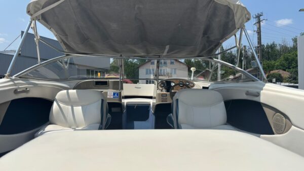 Bayliner 2150 Capri Classic 5.0L Bowrider - imagine 7