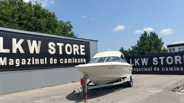 Bayliner 2150 Capri Classic 5.0L Bowrider - imagine 4