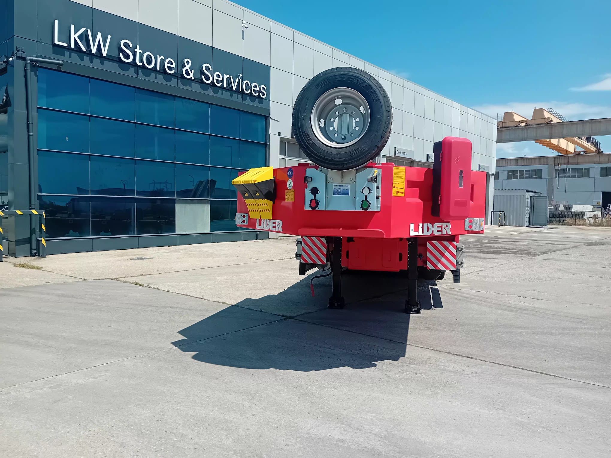 Lider TRAILER/LOW LOADER 4 AXE/4 AXELS, NOU/NEW TOP !!! - imagine 7